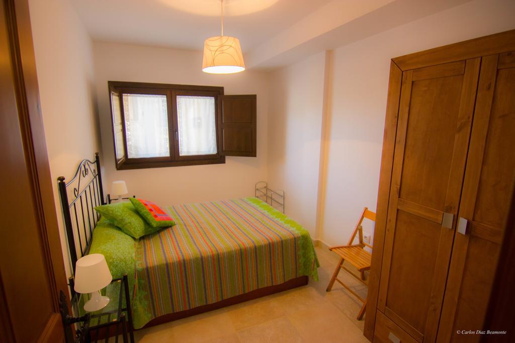 Apartamentos Turisticos Rio Gallego Fontellas  Exterior foto