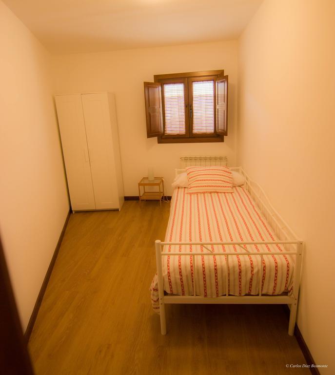Apartamentos Turisticos Rio Gallego Fontellas  Exterior foto
